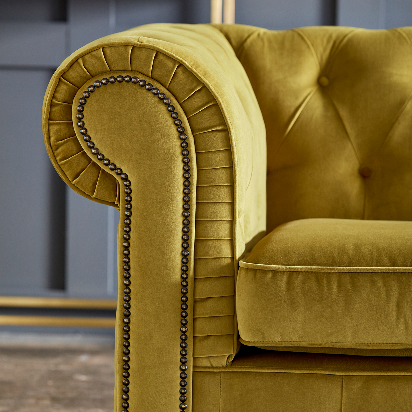 Ashbourne Chesterfield Plush Velvet 2 Seater