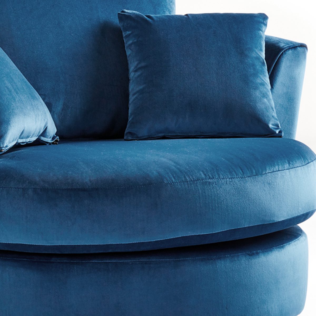 Victoria Plush Velvet Swivel Chair - 2